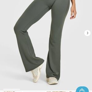 Oner Active Softmotion flared pants